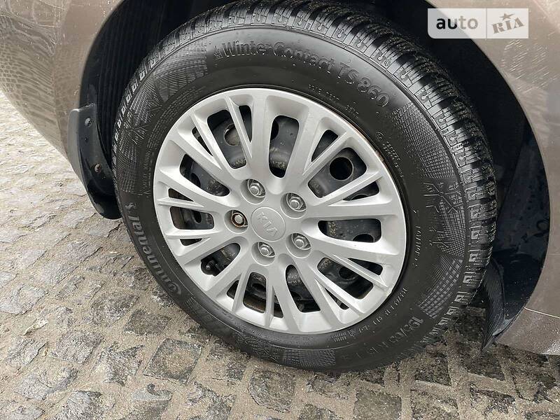 Универсал Kia Ceed 2017 в Львове