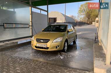 Хетчбек Kia Ceed 2007 в Києві