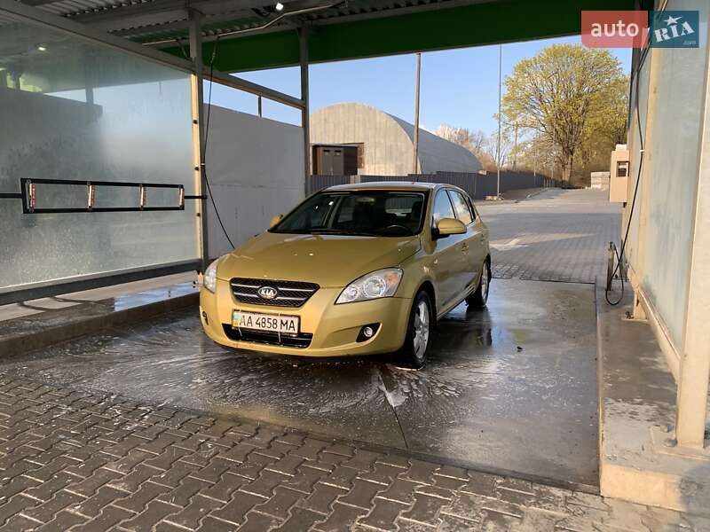 Хетчбек Kia Ceed 2007 в Києві