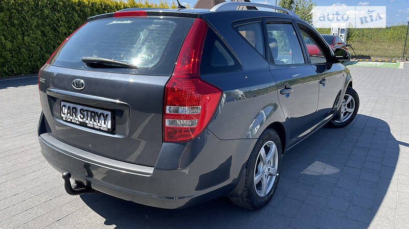 Универсал Kia Ceed 2008 в Стрые