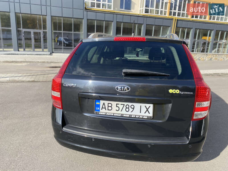 Седан Kia Ceed 2010 в Вінниці