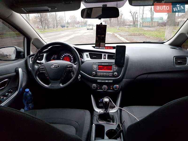 Хэтчбек Kia Ceed 2014 в Черкассах