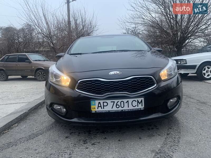 Хетчбек Kia Ceed 2013 в Запоріжжі