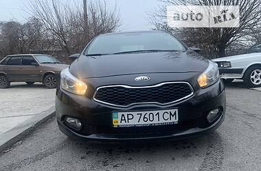 Хэтчбек Kia Ceed 2013 в Запорожье