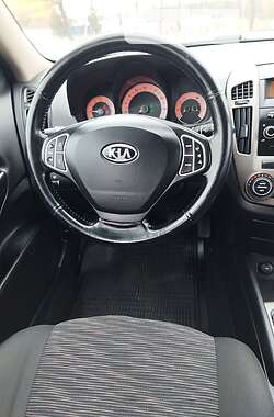 Універсал Kia Ceed 2008 в  фото 24 Універсал Kia Ceed 2008 в