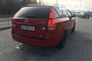 Универсал Kia Ceed 2008 в Ужгороде