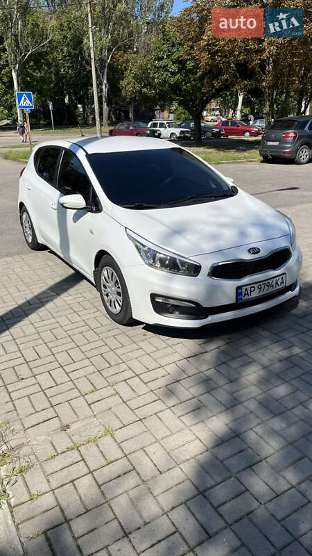 Хетчбек Kia Ceed 2018 в Запоріжжі
