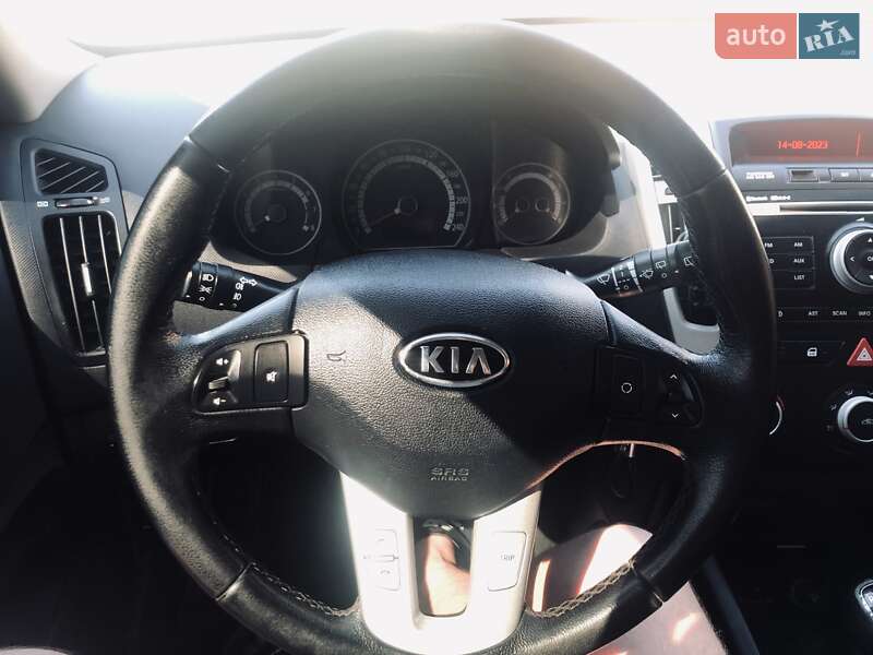 Универсал Kia Ceed 2009 в Тернополе