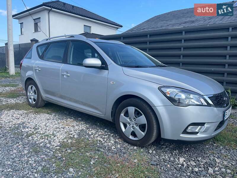 Универсал Kia Ceed 2012 в Полтаве фото Универсал Kia Ceed 2012 в Полтаве