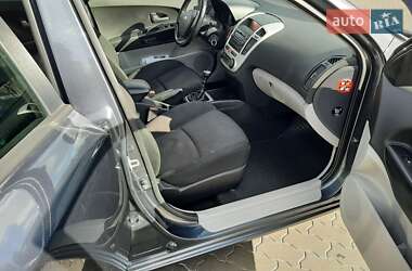 Универсал Kia Ceed 2007 в Луцке