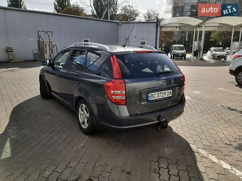 Универсал Kia Ceed 2007 в Луцке