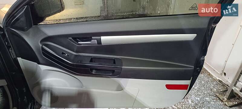 Хэтчбек Kia Ceed 2008 в Запорожье