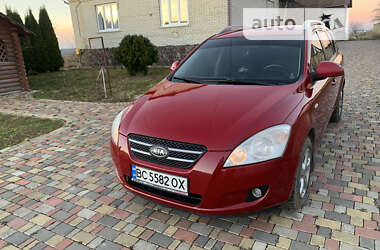 Универсал Kia Ceed 2008 в Самборе
