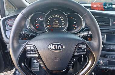 Хэтчбек Kia Ceed 2012 в Киеве