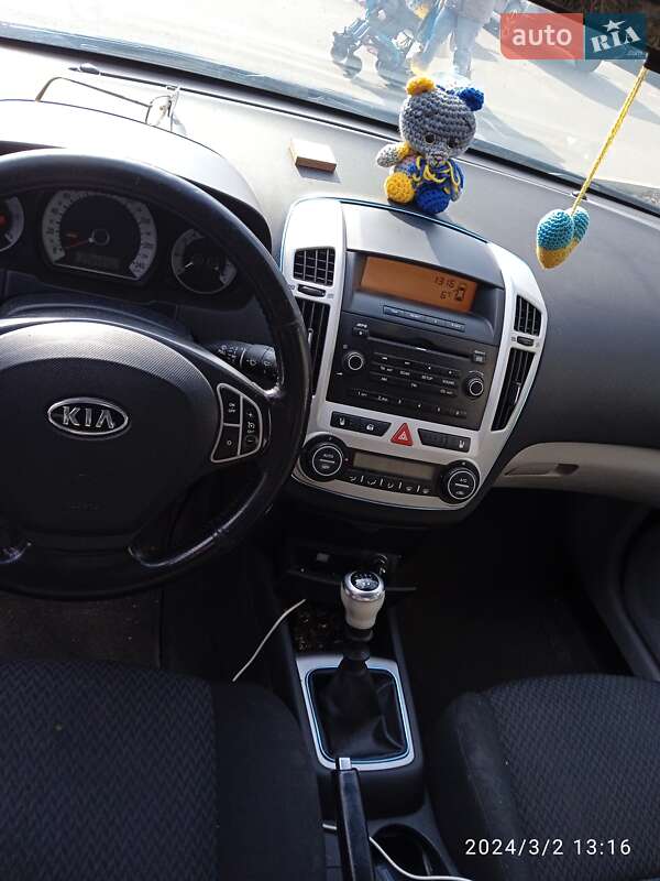 Універсал Kia Ceed 2007 в Обухові