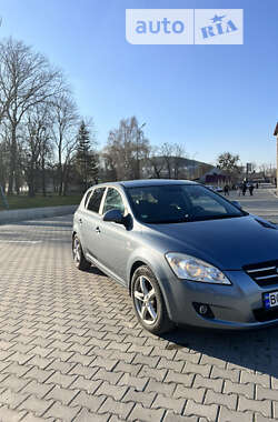 Хэтчбек Kia Ceed 2007 в Бережанах