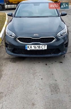 Хэтчбек Kia Ceed 2019 в 