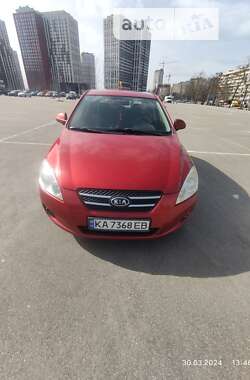 Хэтчбек Kia Ceed 2008 в Киеве
