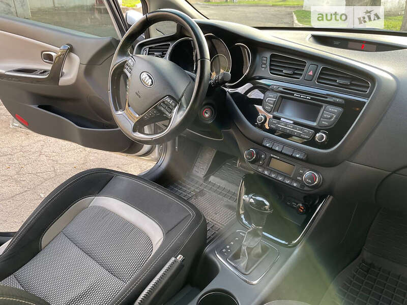 Хетчбек Kia Ceed 2013 в Кривому Розі