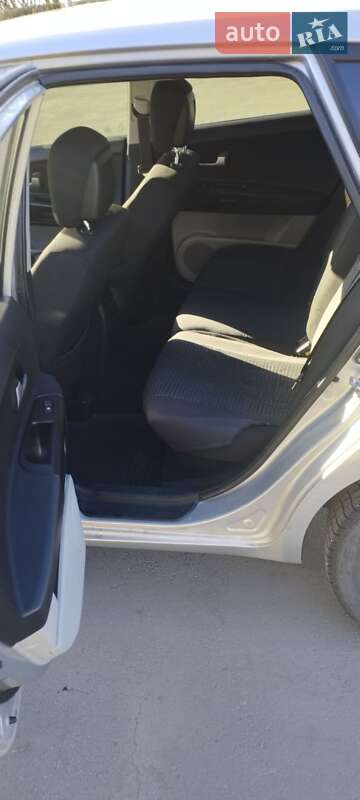 Хетчбек Kia Ceed 2008 в Кам'янському