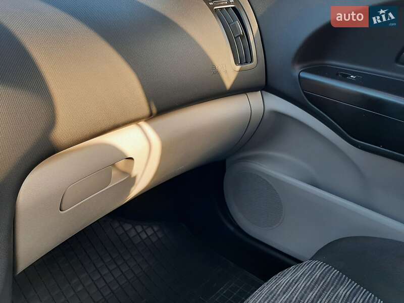 Хэтчбек Kia Ceed 2008 в Боярке