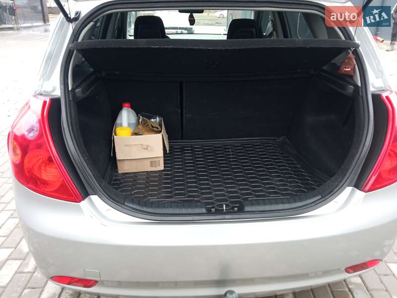 Хэтчбек Kia Ceed 2007 в Жидачове