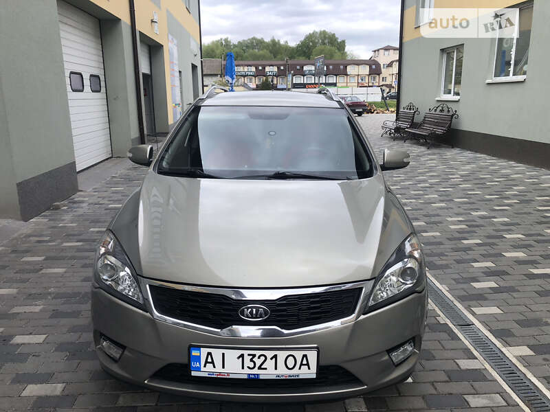 Kia Ceed 2011