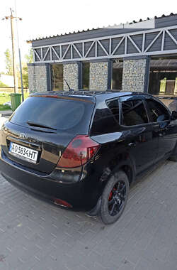 Хэтчбек Kia Ceed 2008 в Тячеве