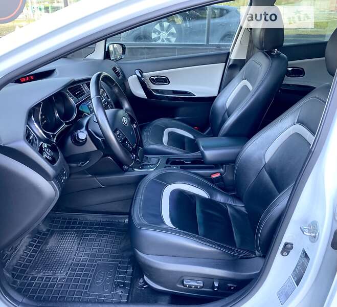 Хэтчбек Kia Ceed 2012 в Киеве