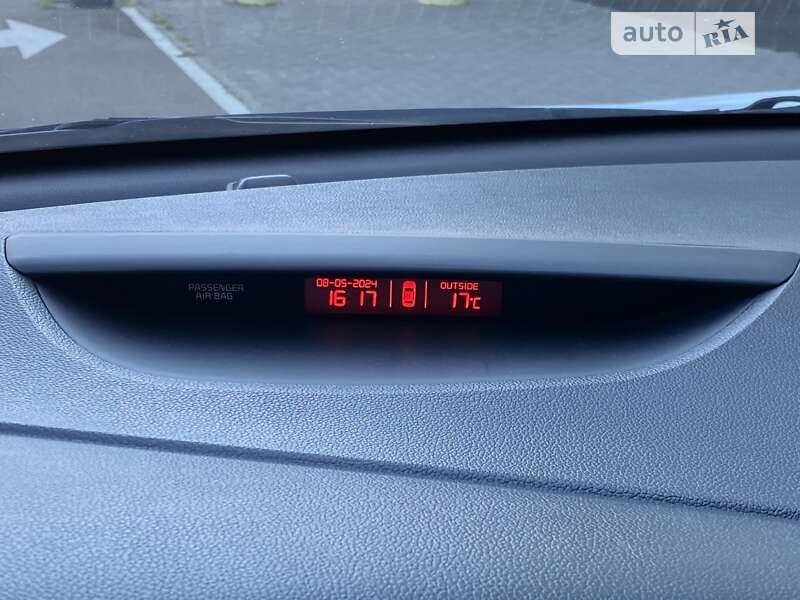 Хэтчбек Kia Ceed 2012 в Киеве