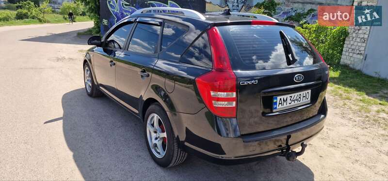 Універсал Kia Ceed 2007 в Житомирі