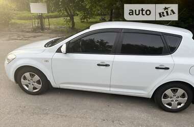 Хетчбек Kia Ceed 2008 в Києві