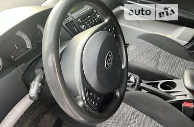 Хэтчбек Kia Ceed 2008 в Киеве