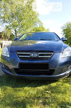 Хэтчбек Kia Ceed 2007 в Чернигове