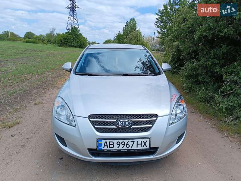 Хетчбек Kia Ceed 2009 в Піщанці