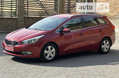 Универсал Kia Ceed 2013 в Ровно