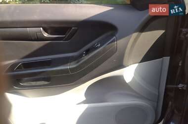 Хэтчбек Kia Ceed 2008 в 