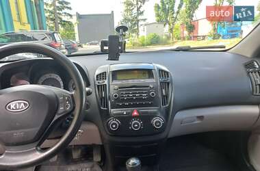 Хэтчбек Kia Ceed 2009 в Тернополе фото 11 Хэтчбек Kia Ceed 2009 в Тернополе