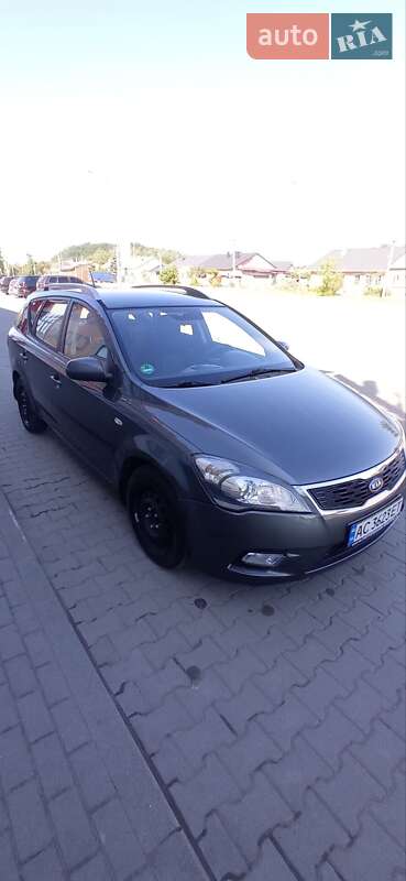 Універсал Kia Ceed 2009 в Нововолинську фото 19 Універсал Kia Ceed 2009 в Нововолинську