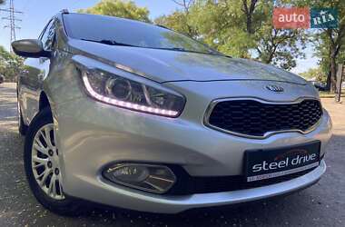 Універсал Kia Ceed 2013 в Миколаєві