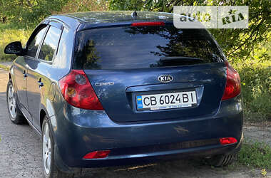 Хетчбек Kia Ceed 2007 в Чернігові