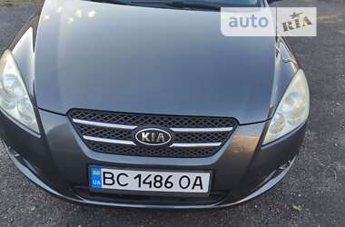 Универсал Kia Ceed 2007 в Мостиске