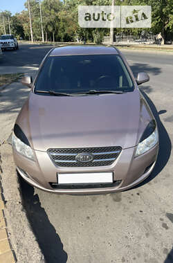 Хэтчбек Kia Ceed 2007 в Одессе