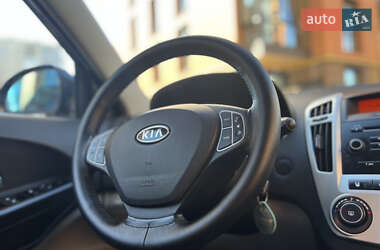 Хетчбек Kia Ceed 2006 в Івано-Франківську