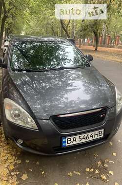 Хэтчбек Kia Ceed 2008 в Кропивницком