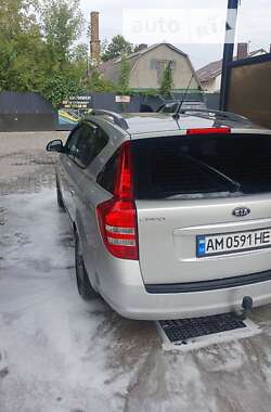 Універсал Kia Ceed 2008 в Звягелі