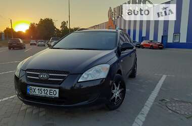 Універсал Kia Ceed 2008 в Шепетівці