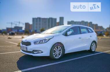 Универсал Kia Ceed 2013 в Киеве