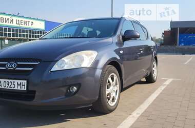 Універсал Kia Ceed 2008 в Сумах