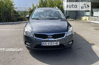 Универсал Kia Ceed 2010 в Харькове